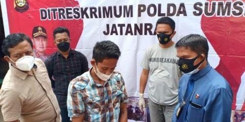 Cinta Ditolak Motif Pelaku Sukarji Siram Air Keras Terhadap Guru Tk Di Oku Timur 