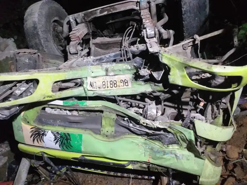 Fuso Bermuatan Batubara Terjun ke Sungai, Sopir Tewas di Tempat