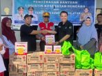 Korban Puting Beliung Desa Sridadi Terima Bantuan Makanan dan Alat Mandi