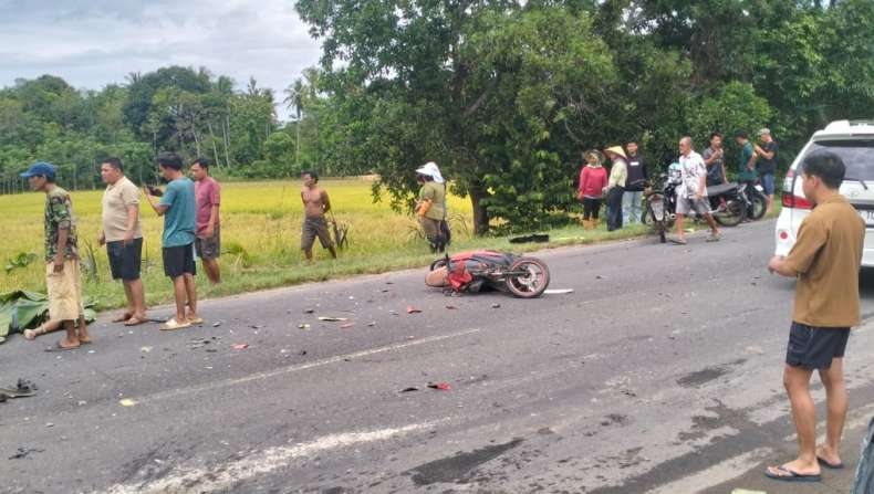 Kecelakaan Maut, Pemotor Honda Beat Tewas Tertabrak Truk Fuso