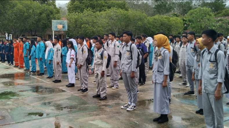 355 Pelajar SMK N 1 Martapura Ikuti PKL, Ini Pesan Kepala Sekolah