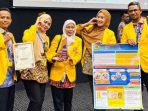 Berkat Inovasi Tepung Mocaf Ubi Racun, Tim Guru OKU Timur Raih Medali Platinum di ITECC Malaysia