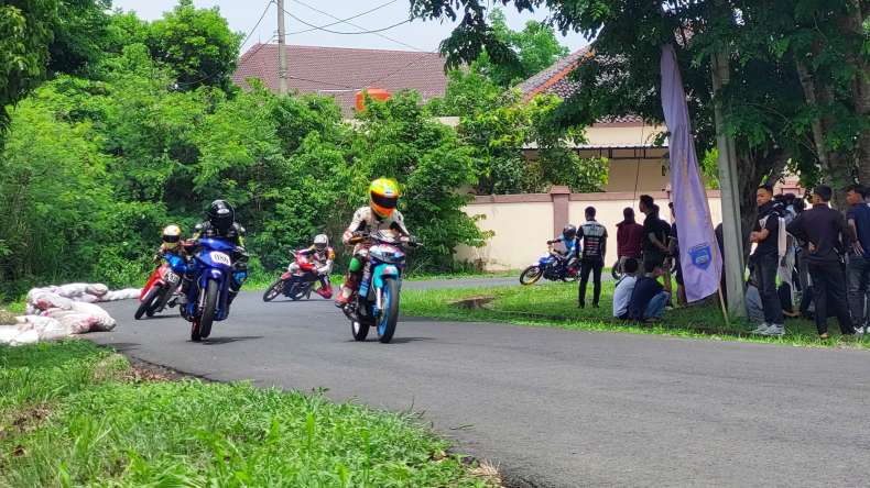 Meriahkan HUT ke 22, OKU Timur Gelar Open Road Race Championship