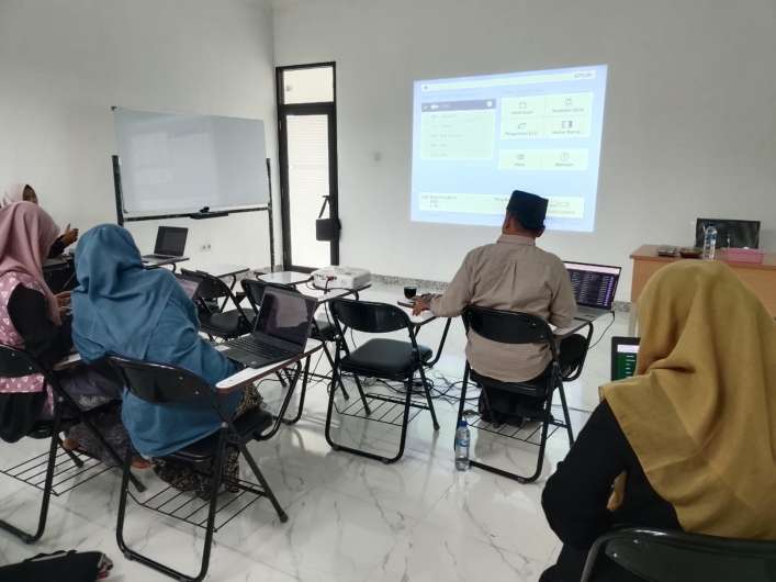 IMG-20260123-WA0009 Ponpes Darussalam Sumedangsari Terapkan Aplikasi Smart Digital