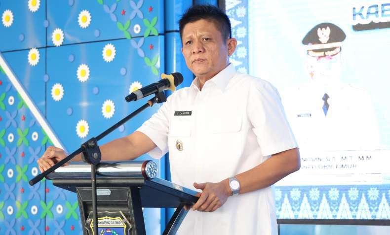 Bupati Lanosin Sebut Pejabat Tak Perlu Pintar yang Penting LRT