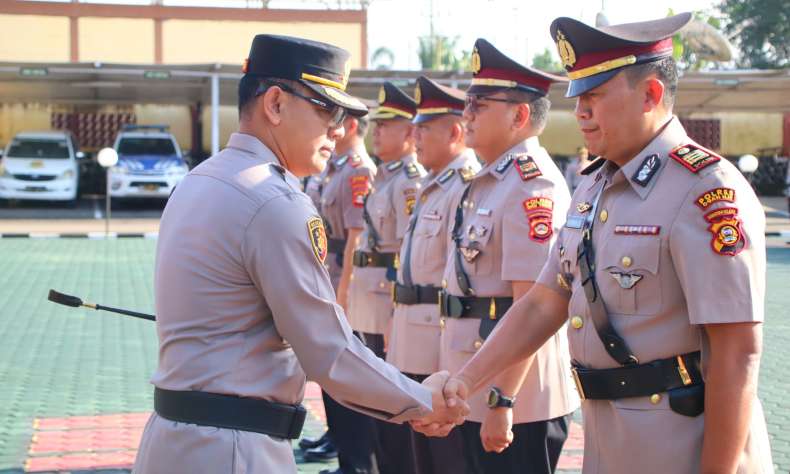 Lima Perwira Polres OKU Timur Dimutasi, Ipda Bastian Jabat Kapolsek BP Peliung